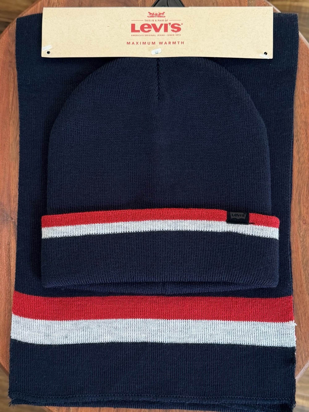 Levi’s Beanie Scarf Set Navy Red Gray Knit Men OS NWT